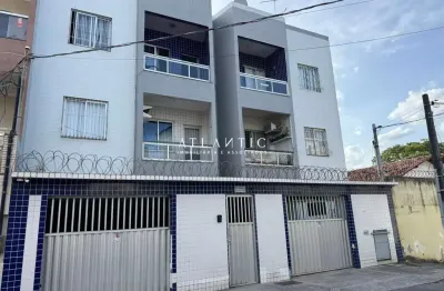 Oportunidade, 1 quartos grande com vaga coberta, aceita financiamento!