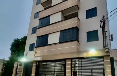 Apartamento no coqueiral com 3 quartos e sacada com churrasqueira próximo à prefeitura de cascavel.