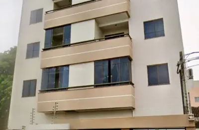 Apartamento no coqueiral com 3 quartos e sacada com churrasqueira próximo à prefeitura de cascavel.