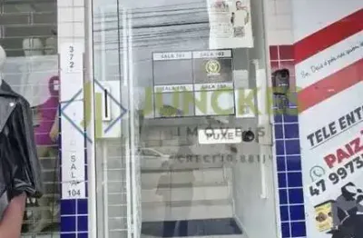 Casa comercial com 1 sala para alugar na Rua Agílio Cunha, 372, Cidade Nova, Itajaí