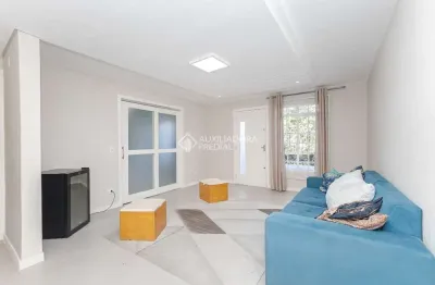 Casa com 4 quartos à venda na rua mercedes stresser, 261, bairro alto, curitiba, 105 m2 por r$ 499.000