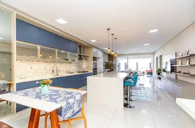 Casa com 4 quartos à venda na Rua Mercedes Stresser, 636, Bairro Alto, Curitiba, 289 m2 por R$ 1.690.000