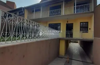Casa com 3 quartos à venda na rua da divina providência, 1054, santa quitéria, curitiba, 381 m2 por r$ 1.250.000