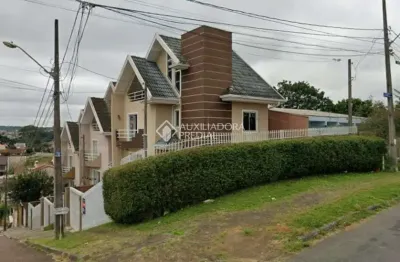 Casa com 4 quartos à venda na Rua Vansolino Granato, 22, Pilarzinho, Curitiba, 181 m2 por R$ 770.000