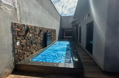 Linda casa completa com piscina no bairro flamboyant 2