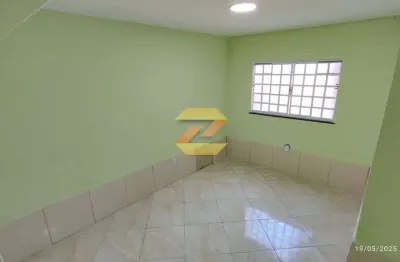 Casa fundos duplex, 2 quartos, área gourmet - próximo à rua olímpia esteves