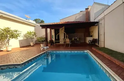 Casa à venda na   city | zona sul | ribeirão preto  | 3 suítes | piscina | área gourmet | permuta