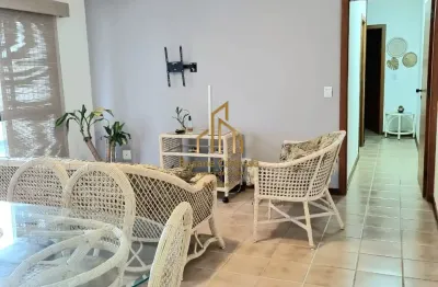 Apartamento mobiliado à venda na praia da enseada | guarujá | 2 dormitórios | suíte | 70 m² | lazer | 1 vaga