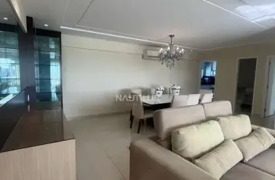 Apartamento com porteira fechada,  245,07 m²  com 3 suítes  e 3 vagas de garagem