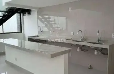 Vende cobertura duplex 3/4 sendo 1 suíte com 3 vagas de garagem em lagoa nova.