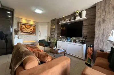 Apartamento à venda com 3 suítes  e com 198m² no barro vermelho.