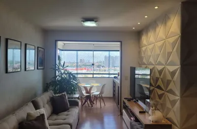 Apartamento à venda com 3/4 sendo 1 suíte com 2 vagas de garagem.