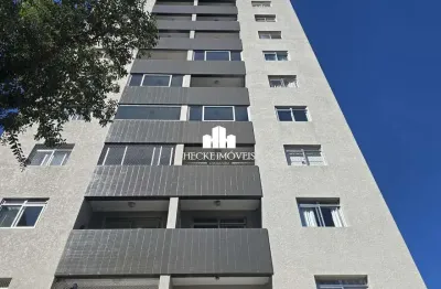 Apartamento 100% reformado, 53m² com 2 quartos e 1 vaga. centro