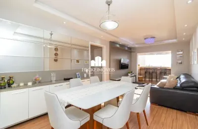 Apartamento com 89m², 3 quartos (2 suítes) e 1 vaga. água verde