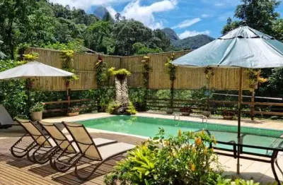 Casa à venda em petrópolis, araras, com 4 quartos, 690m²
