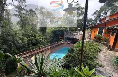Itaipava - excelente localização! casa em condomínio à venda