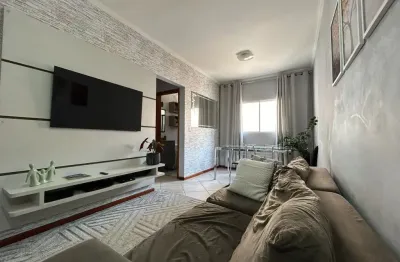 Apartamento de 02 dormitórios  a venda com móveis planejados no residencial espanha.