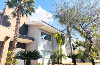 Casa em condomínio fechado para alugar no mont blanc com 4 suítes