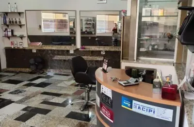 Salão comercial a venda / recepção / 2 salas / 1 salão / 3 wc / bairro alto