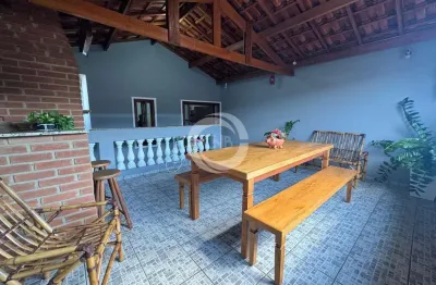 Sobrado a venda /2quartos sendo 1suite /churrasqueira /nazareth 2 /piracicaba-sp