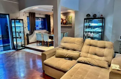 Casa ampla na nova piracicaba, 3 dormit, piscina, churrasqueira, sala de jantar,