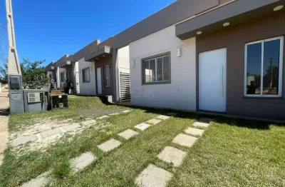 Casa nova 3 dormitórios, murada e com o melhor valor do condomínio!