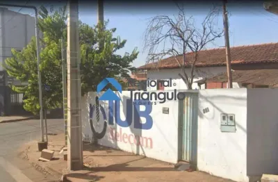 Casa à venda na Rua Itarumã, Setor Santos Dumont, Itumbiara
