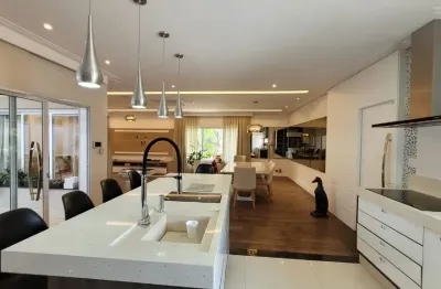 Preco abaixo do mercado. casa a venda com 3 quartos senso 1 suite a venda no alto da boa vista