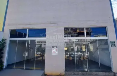 Loja comercial de 282m² à venda em paracatu - mg rua silvino dos reis, 56 no bairro centro em paracatu- mg