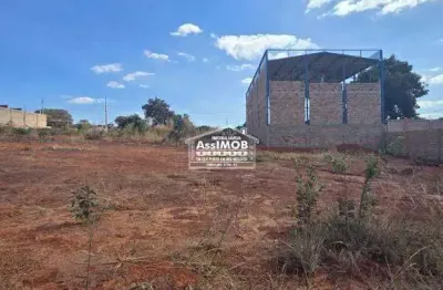 Lote a venda, bairro santo eduardo 738 m², paracatu-mg