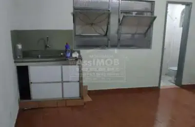 Kitinete para locação na av. olegario maciel no bairro centro em paracatu- mg