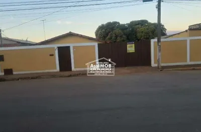 Casa para locação na rua cristiano costa bezerra, 235 - vila alvorada, paracatu- mg
