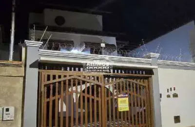 Casa - sobrado para locação, 3 garagens, na rua samuel rocha, 357 - centro, paracatu-mg