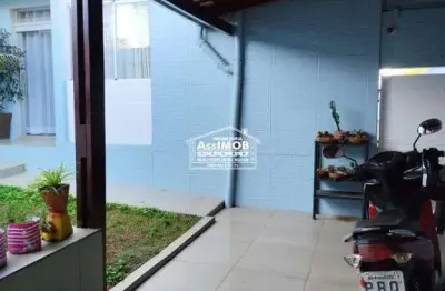 Casa à venda na Rua Santiago Dantas, Centro, Paracatu