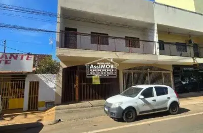 Viva no coração de paracatu! apartamento com suíte e sacada ampla