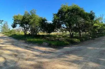 Beira mar! terreno a 40m da praia! escriturado 540m² de esquina frente mar!