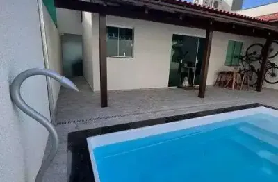Casa de 1 suite + 1 dormitório averbada c/ piscina aceita apto de menor valor até 690 mil são vicent