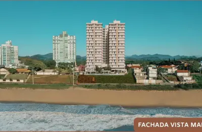Apartamento frente-mar, novo, home club, em piçarras. entrega 09/2025.