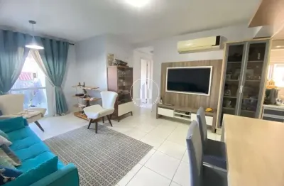 Apartamento com 3 quartos à venda na Rua Alcides S. Coelho, 390, Praia Comprida, São José
