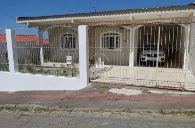 Casa com 3 quartos à venda na Rua Alda Ribas da Luz, 57, Serraria, São José