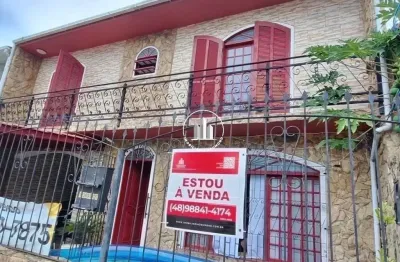 Casa com 5 quartos à venda na Rua Dona Emma, 42, Bela Vista, São José