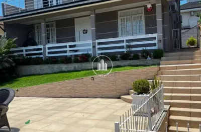 Casa com 3 quartos à venda na Rua Rosa Emília da Costa, 95, Centro, São José