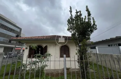 Casa com 2 quartos à venda na Rua Domingos Filomeno, 208, Praia Comprida, São José