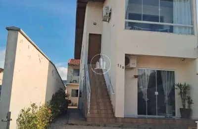 Casa com 4 quartos à venda na Rua Pedro Paulo de Souza, 119, Rio Caveiras, Biguaçu