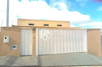Casa à venda, com 190m² 3 dorms (1 suíte)  5 vagas, piscina, churrasqueira  - residencial califórni