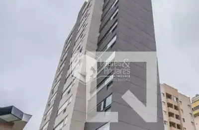 Apartamento à venda, com 42m² todo reformado e novo, todas as áreas com planejados. equipado e mobi