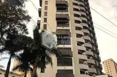 Apto com 190m² 4 dorms, sendo 2 suítes, armarios planejados, com 4 vagas livres, 1 por andar, lazer