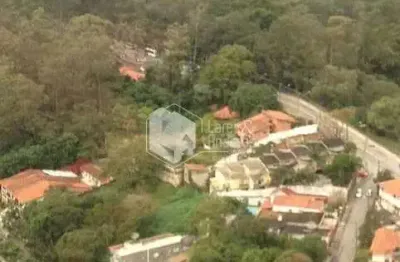 Sobrado à venda em área de reserva preservada no horto florestal - òtima oportunidade!