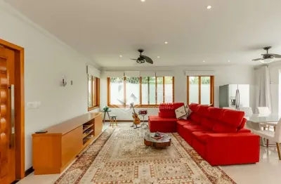 Sobrado para venda em jardim sertãozinho com 3 quartos, sendo 1 suíte, 247m²