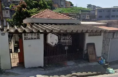 Terreno à venda, na rua zilda ideal para investimento bem próximo ao comercio central do bairro cas